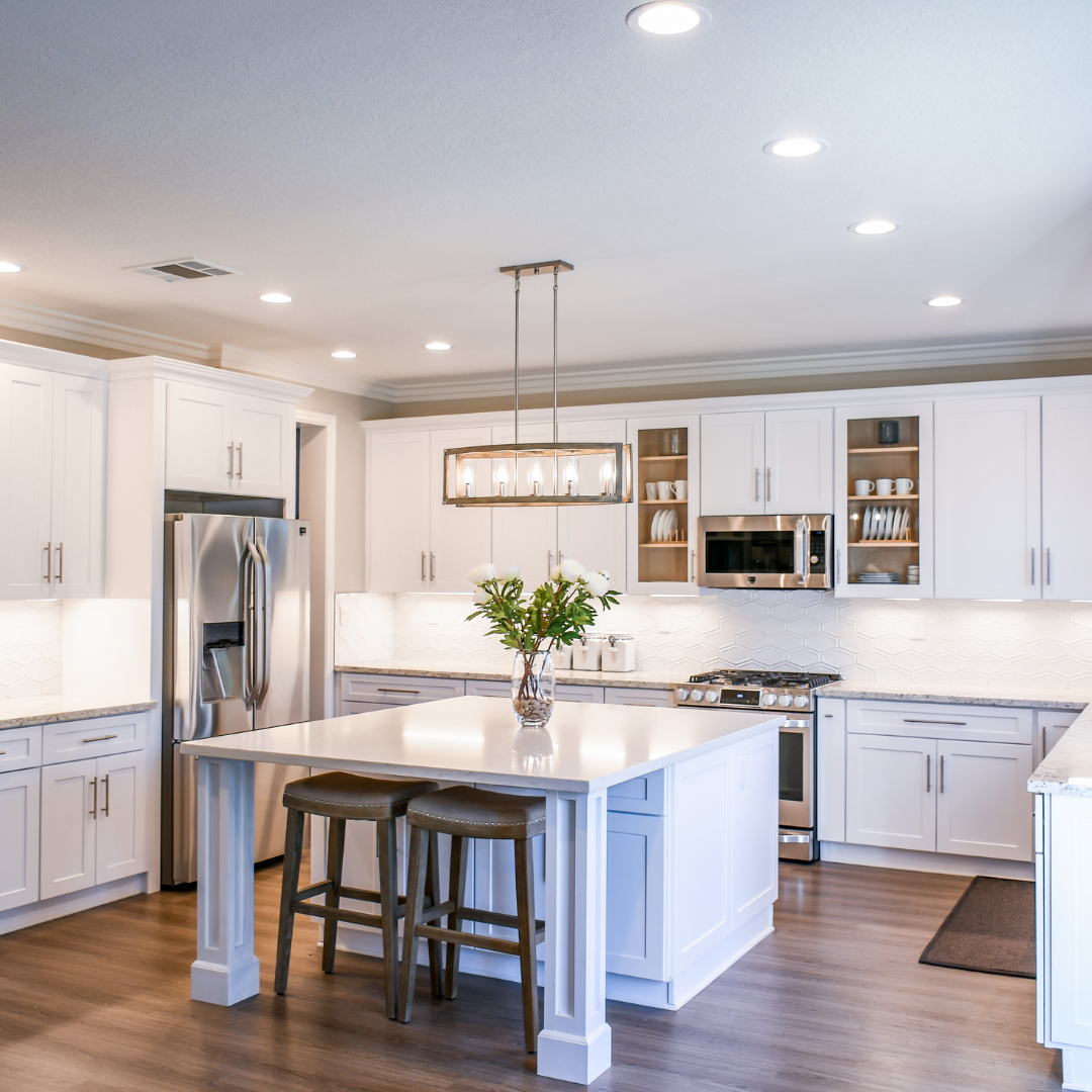 HOME & KITCHEN